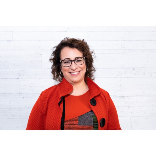 Two Hour Decluttering Consultation Package courtesy of Realtor Lorraine Jordan